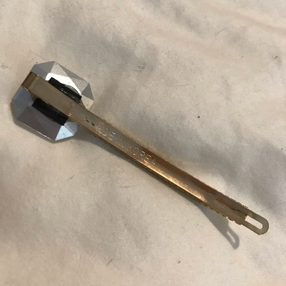 Bedazzled Hair Clip - Picture 2 of 2